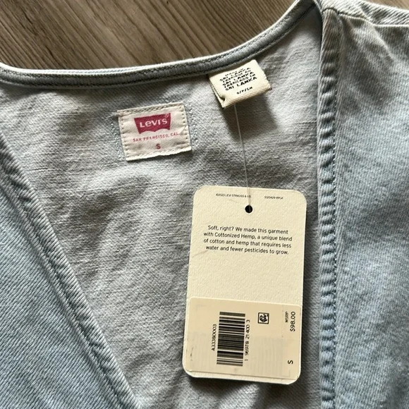 Levi’s Mini Denim Dress - Picture 2 of 3
